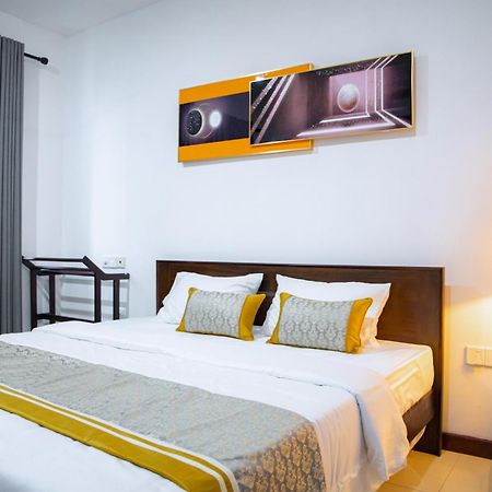 Ceylon City Stay Colombo Dehiwala-Mount Lavinia Exterior foto